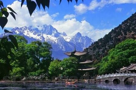 久久精品国产蜜桃av麻豆-国产蜜桃魅力的探索之旅